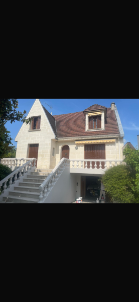 Ravalement de façade à Maisons-Laffitte dans les Yvelines de deux maison mitoyenne : Rénover et Valoriser Votre Patrimoine a Maison-Laffitte